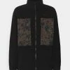 Billabong CANYON GRAPHENE ZIP - Fleece Jacket - Black -Billabong Shop 0a80bc85369c48bcbe650bf1b55db78f