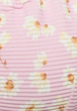 Billabong CRAZE COCO - Bikini Top - Pink Lady -Billabong Shop 1f9bf6e2d4f04ab3b568e3eed76673b0