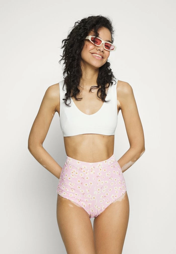 CRAZE AVALON - Bikini bottoms - pink lady Billabong CRAZE AVALON - Bikini Bottoms - Pink Lady -Billabong Shop 2392fcc38f2e4acba2a2c4ba671a533a