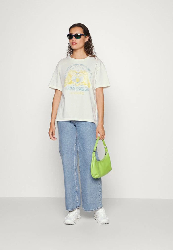 TRUST UNIVERSE - Print T-shirt - salt crystal Billabong TRUST UNIVERSE - Print T-shirt - Salt Crystal -Billabong Shop 43076aa670164a43a0654b32f21b842c