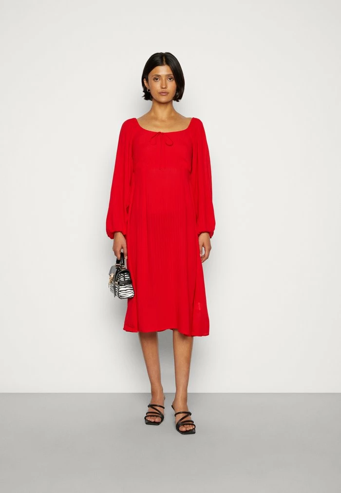 CHASING SUN - Day dress - red Billabong CHASING SUN - Day Dress - Red -Billabong Shop 4b38b3e4207e4ff783db16f2dc24ab18