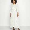 Billabong SLOWDOWN - Maxi Dress - Off White -Billabong Shop 55a2a724ab7e48acbb5d8a825575e320