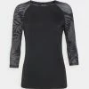 Billabong SURF CAPSULE RASHGUARD - Rash Vest - Black 1 Billabong SURF CAPSULE RASHGUARD - Rash Vest - Black -Billabong Shop 6c1d5bb63d0440069378d06adafa65ac