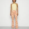Billabong SUNDOWN - Trousers - Pineapple -Billabong Shop 7530dc16281c489397cab9ce645637a5