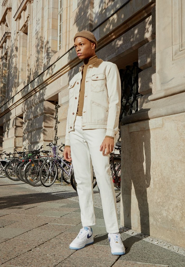 BILLABONG X WRANGLER TEAM RANCH JACKET - Denim jacket - natural BILLABONG X WRANGLER TEAM RANCH JACKET - Denim Jacket - Natural -Billabong Shop 9c59e468585f43f49ed567aa9326103e