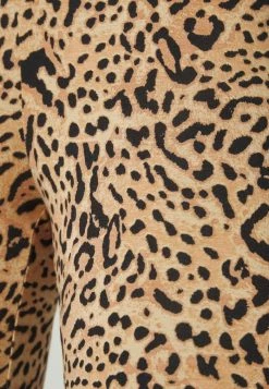 Billabong GOING HIGH - Leggings - Trousers - Animal -Billabong Shop b7e9e1a3a5264751908946d1a6d54a91