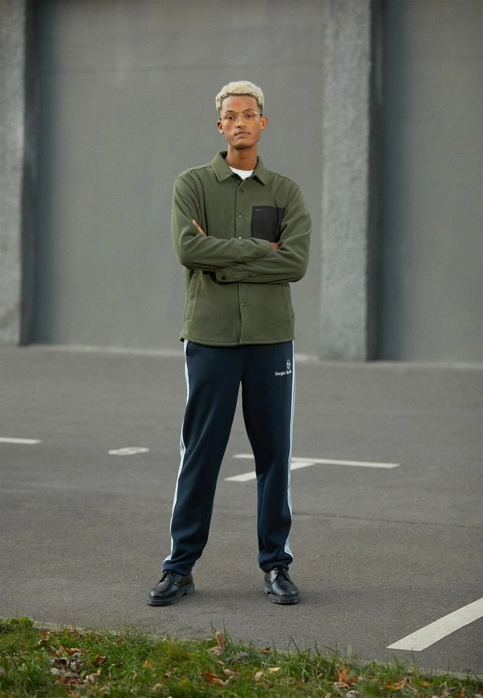 FURNACE EXPLORER - Fleece jacket - dark olive Billabong FURNACE EXPLORER - Fleece Jacket - Dark Olive -Billabong Shop d0cce835e33242e2a678a216d30d9d08