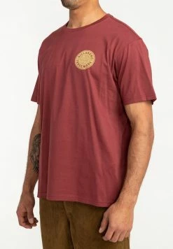Billabong STAMP - Print T-shirt - Oxblood -Billabong Shop ff6b0939e3a347448a11c6f6e51fd0e0